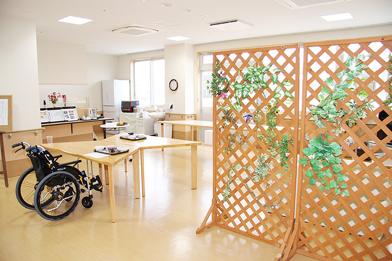 あっぷるホームあおざさ